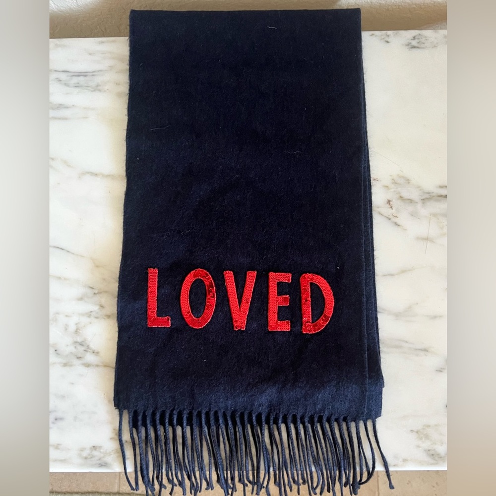 Gucci LOVED Cashmere Sequin Scarf New - Picture 14 of 15